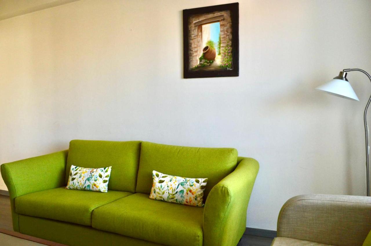 Lordos Hotel Apartments Nikosia Bagian luar foto