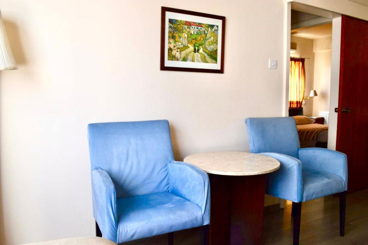 Lordos Hotel Apartments Nikosia Bagian luar foto