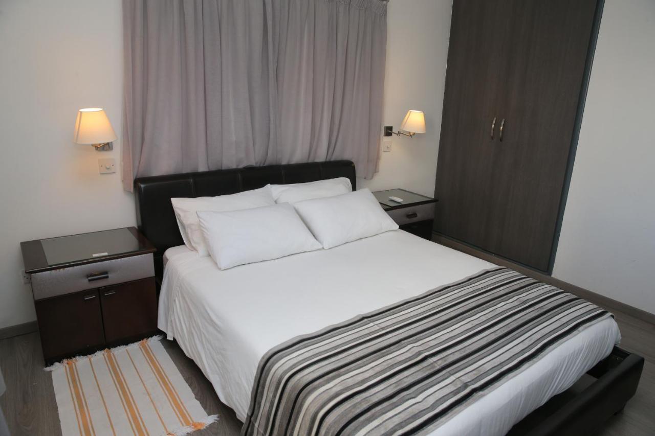 Lordos Hotel Apartments Nikosia Bagian luar foto